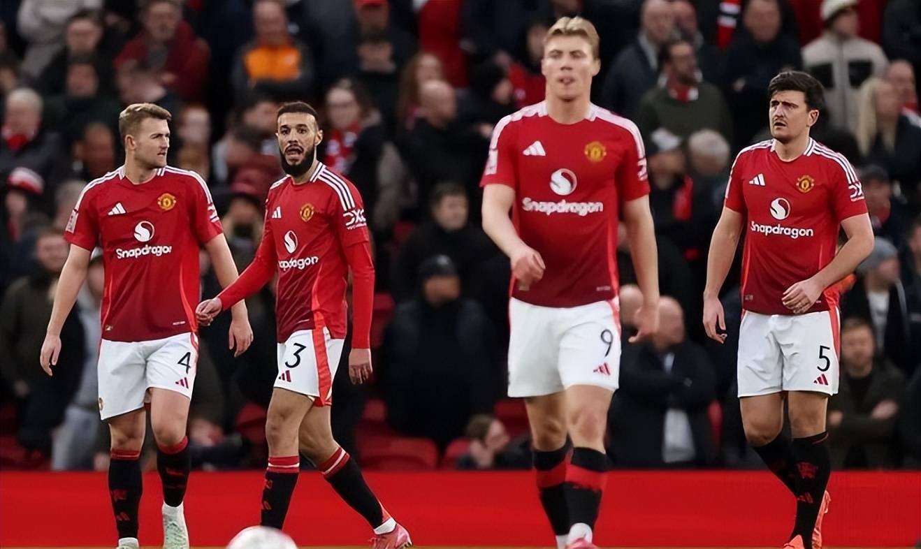 阿斯：皇马和A22起诉欧足联，要其赔偿45亿欧并批准欧超运营（阿斯报：皇马携A22起诉欧足联，索赔45亿欧并要求放行欧超）