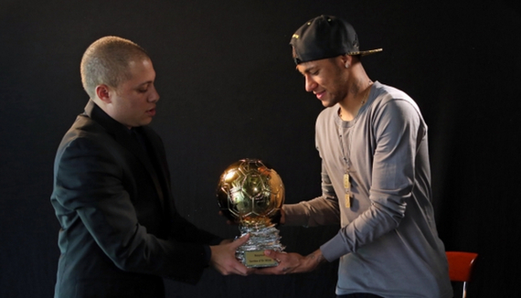 贝纳蒂亚：阿坎吉帮助我们引进了帕瓦尔，国米起初要价2000万（贝纳蒂亚：阿坎吉牵线助我们签下帕瓦尔，国米最初标价2000万）