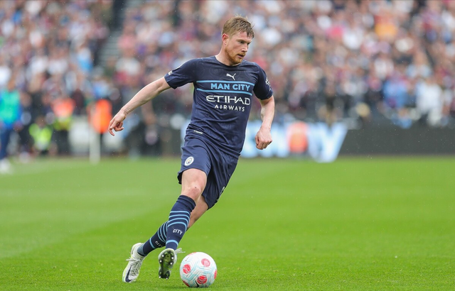 杨瀚森8+4+3 开拓者不敌雷霆；湖人险胜爵士（杨瀚森8分4板3助，雷霆擒开拓者；湖人惊险击退爵士）