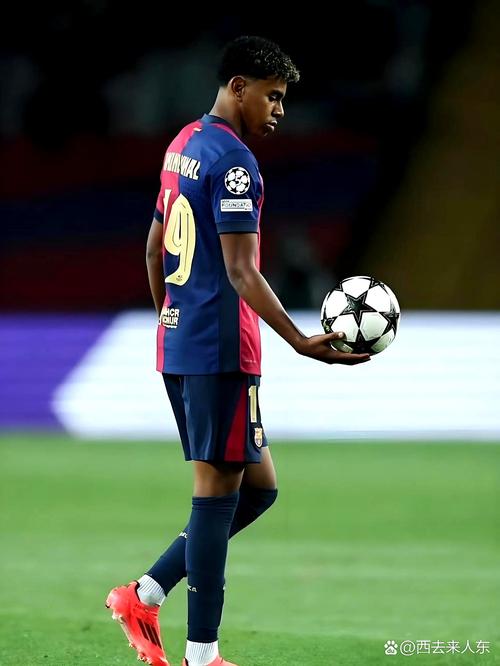 贝尔戈米：利物浦全队的表现低于平均水准，除了索博斯洛伊（贝尔戈米：除索博斯洛伊外，利物浦全队发挥均低于水准）