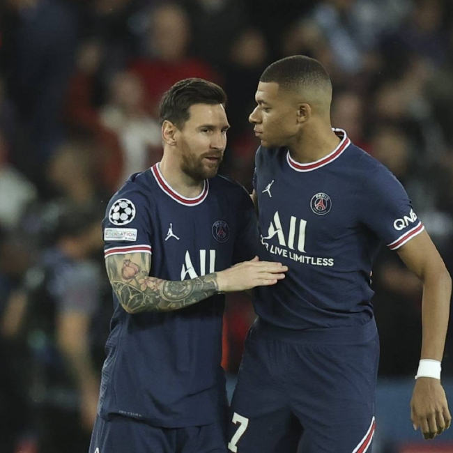 NBA战报：穆雷52分6板，掘金135-120轻取步行者（穆雷轰下52分6篮板，掘金135-120击退步行者）