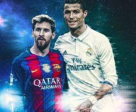 记者：于帕与拜仁的续约仍在谈判中，有可能在年底前做出决定（记者称：拜仁与于帕续约谈判仍在进行，或将在年底前定论）