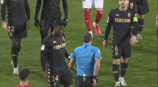 重返山西男篮？外媒曝迪亚洛收到中国联赛报价 后者可能出高额买断费（山西男篮迎回迪亚洛？外媒称其获中国联赛邀约，或将付高额买断费）