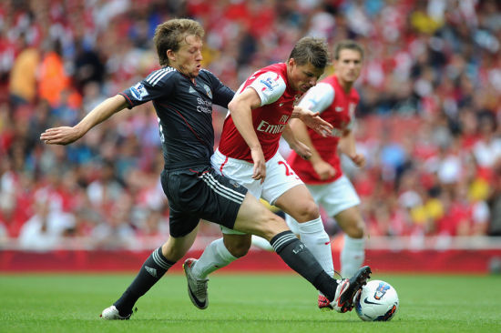 费瓦斯：皇马青训的筛选机制犹如生存考验，经常有人哭着离开（费瓦斯：皇马青训选拔如同生存战，常有人含泪离队）