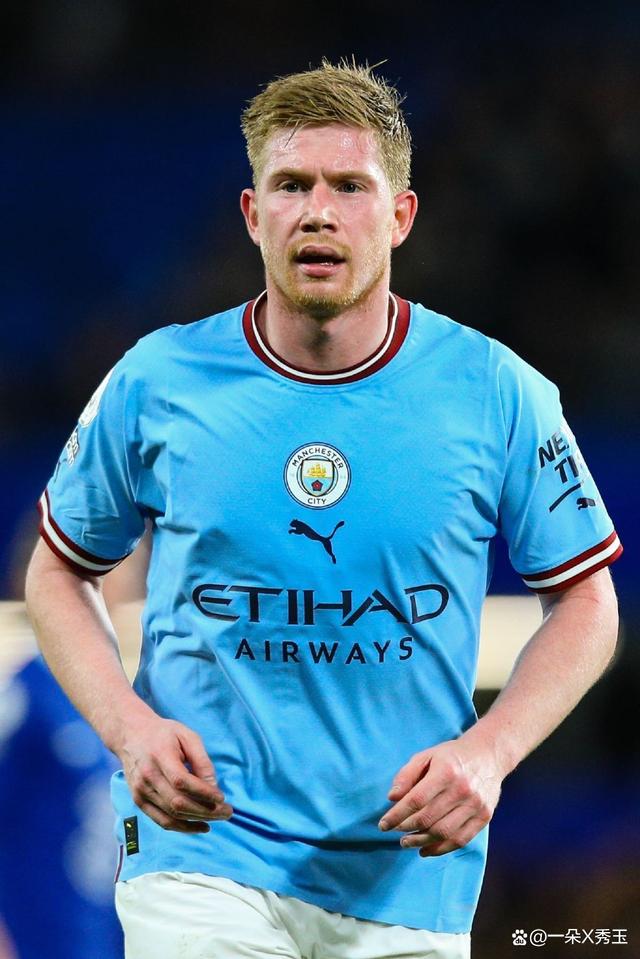 有前锋了，意媒：埃文-弗格森已参加罗马合练，周末可能复出（罗马锋线迎利好：意媒称埃文-弗格森已随队合练，周末有望复出）